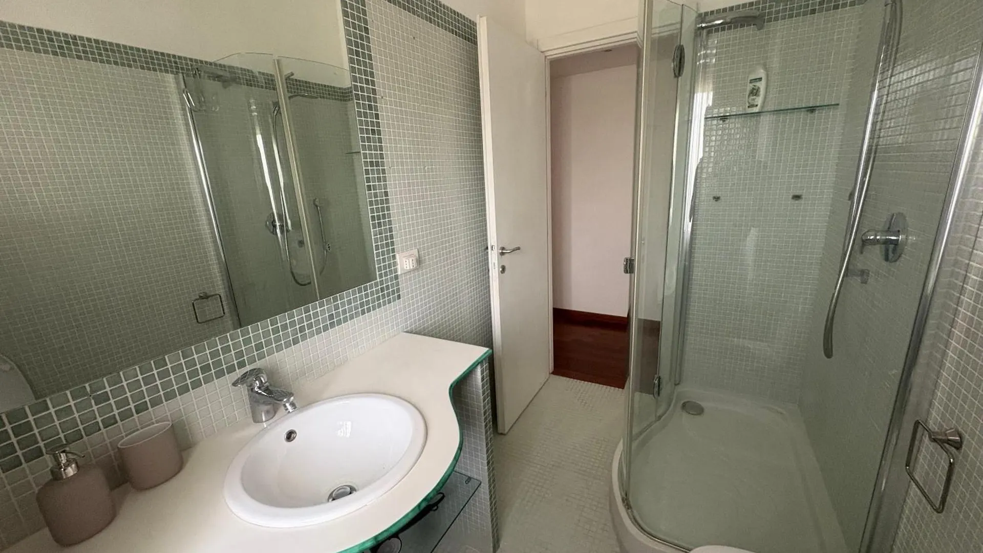 Laurina House Apartment Rome 0*,  Italy